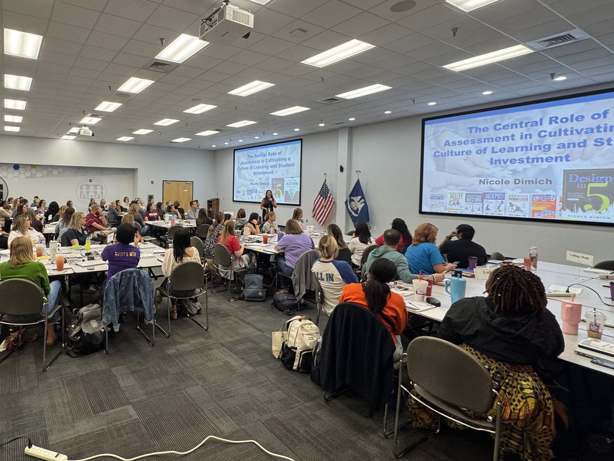 Ken_Oertling's tweet image. Day 4️⃣ ✅ Over the past four days, more than 350 PLC leaders have been trained in effective assessment practices with renowned expert Nicole Dimich. Today wrapped up an incredible series to strengthen instruction and student learning. 👏 #AssessmentMatters💯
#YouBelongHere📍