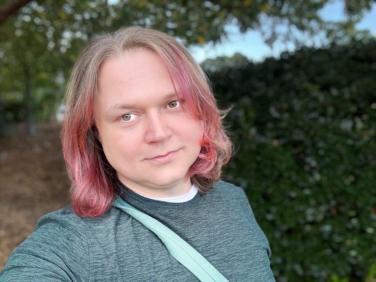 DisplacedEnigma's tweet photo. I really need to post on this thing more often, I’ll be better about it, promise! 😂
But, got my hair done! And boy, do I look cute. ☺️☺️
#lookingcute #gay https://t.co/xrhDGqq04Q