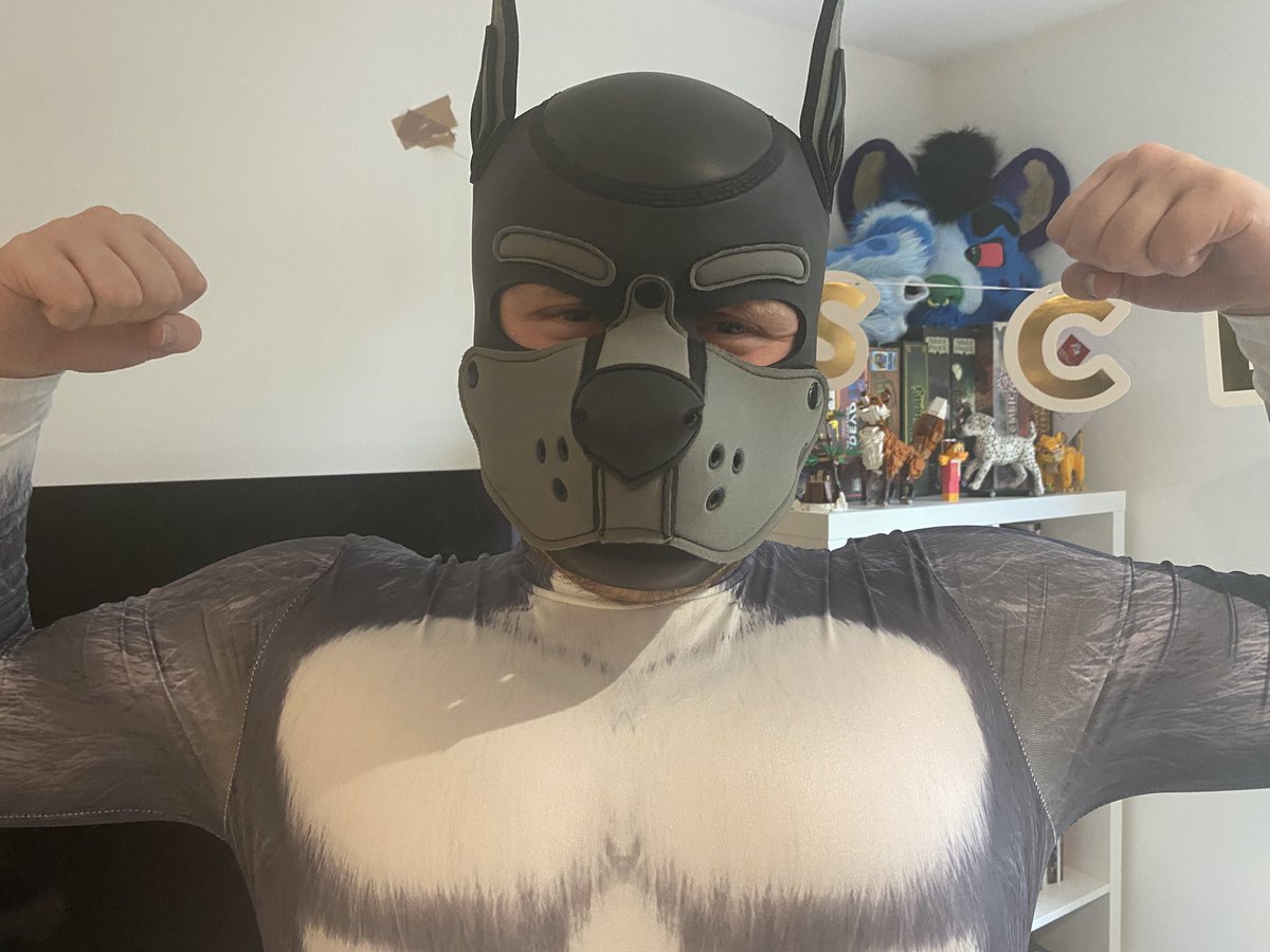 Arff Love my new outfit 😋😋🐶 
#pup #pupplay #puppyplay #humanpuppy #kink