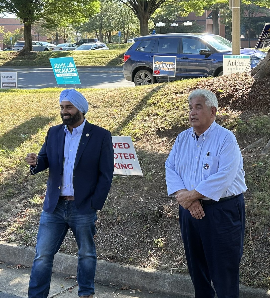 Today is the first day of voting. Great to be joined by <a href="/MartyForUs/">Marty Martinez</a> <a href="/arben4sterling/">Arben Istrefi</a>, April Chandler, and friends at the <a href="/LCDC/">Ludovik</a> to kick off early voting.