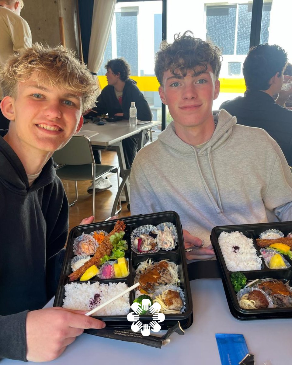 UnitedPlanet's tweet image. Volunteering in Japan is a story you’ll carry for life. 🇯🇵

#VolunteeringInJapan #JapanVolunteer #CulturalExchange #VolunteerAbroad
#whenyouvolunteerin #volunteerinjapan