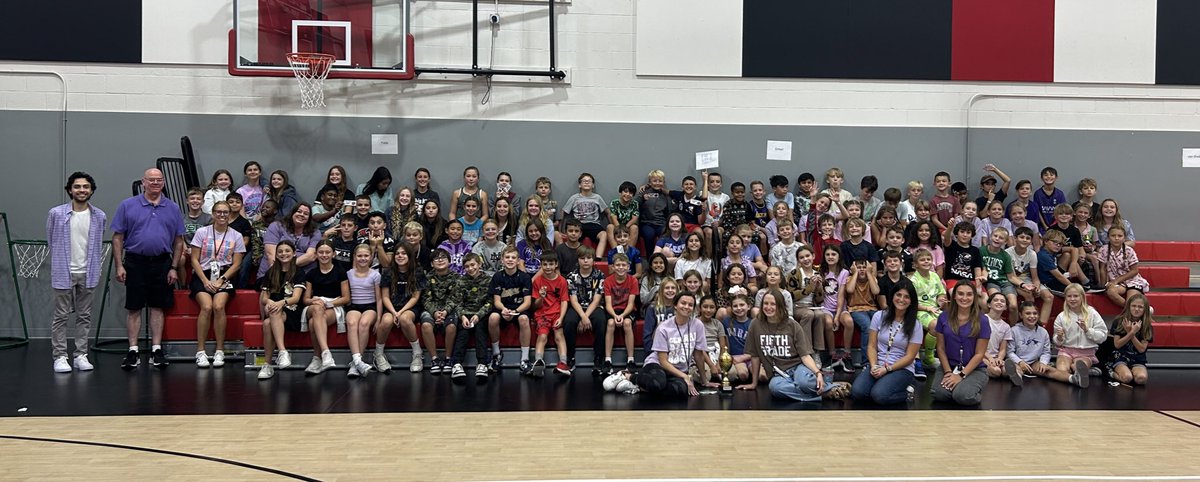 The Perseverance House won the first house assembly of the year! Proud of our students for showing the 3 Bs! 💜 #sd113a #centralcards