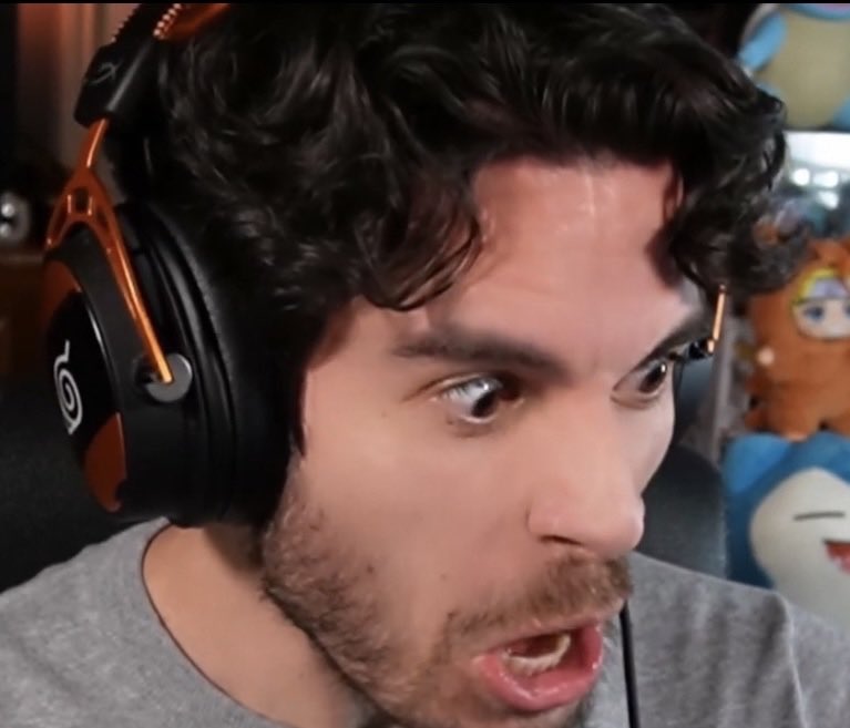 Phasmophobia is celebrating 5 years and I must take up my ghost hunting suit again! Here we go! 

twitch.tv/texasmiler