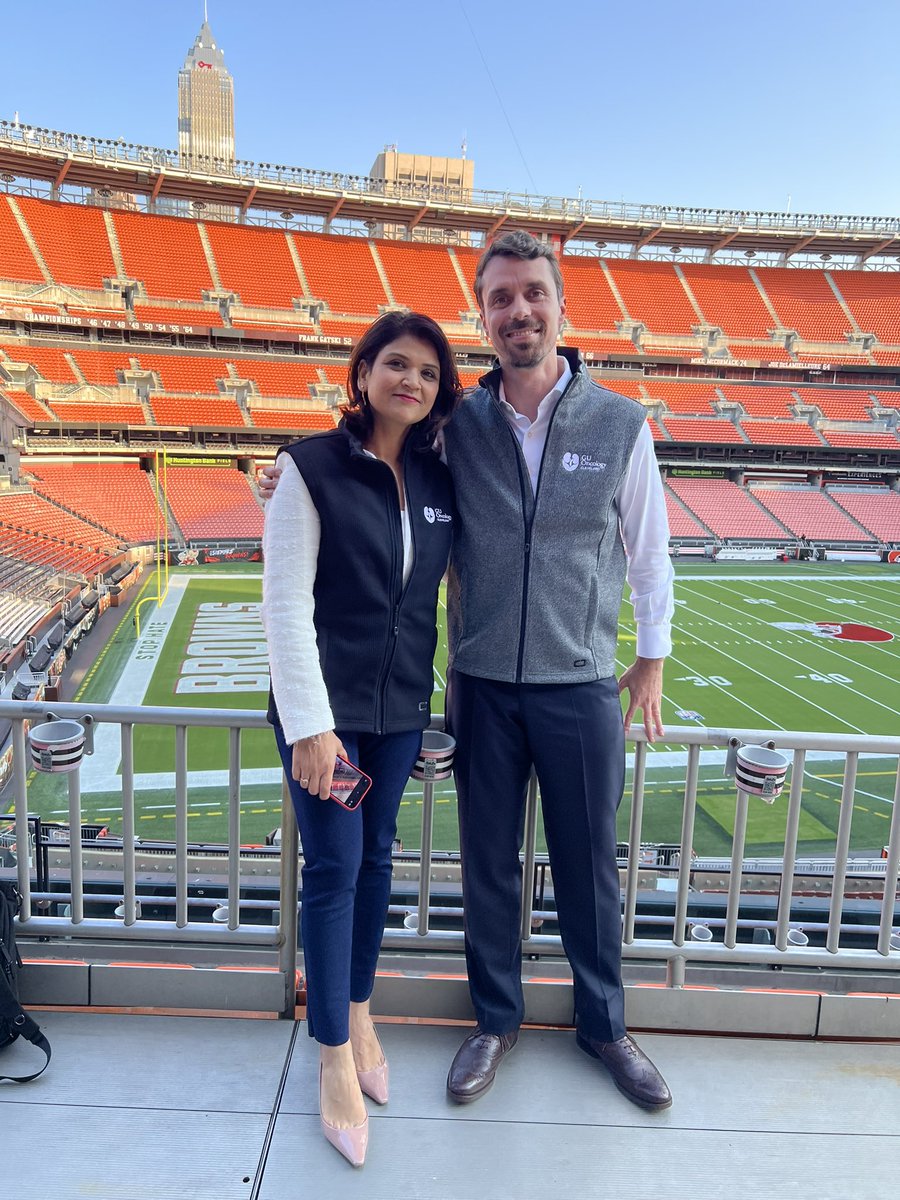 PBarataMD's tweet image. Excited to be at @Browns for our #guonccle25 @shilpaonc @UHhospitals @CleClinicMD @caseccc