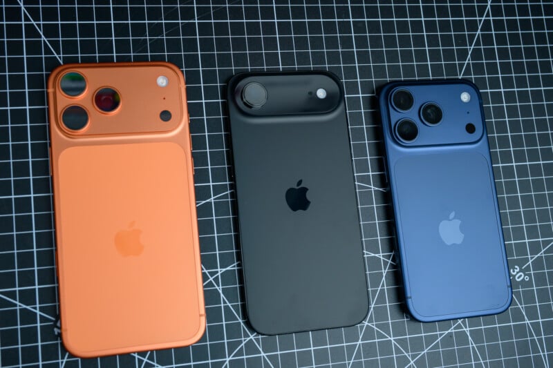 ZorzStudios's tweet image. #iPhone17Pro and #ProMax review for #photographers: a welcome focus on #hardware zorz.it/eESOe | #ChrisNiccolls #AppleiPhone17Pro #iPhone17ProMax #iPhoneAir #MobilePhotography #review #SmartphonePhotography