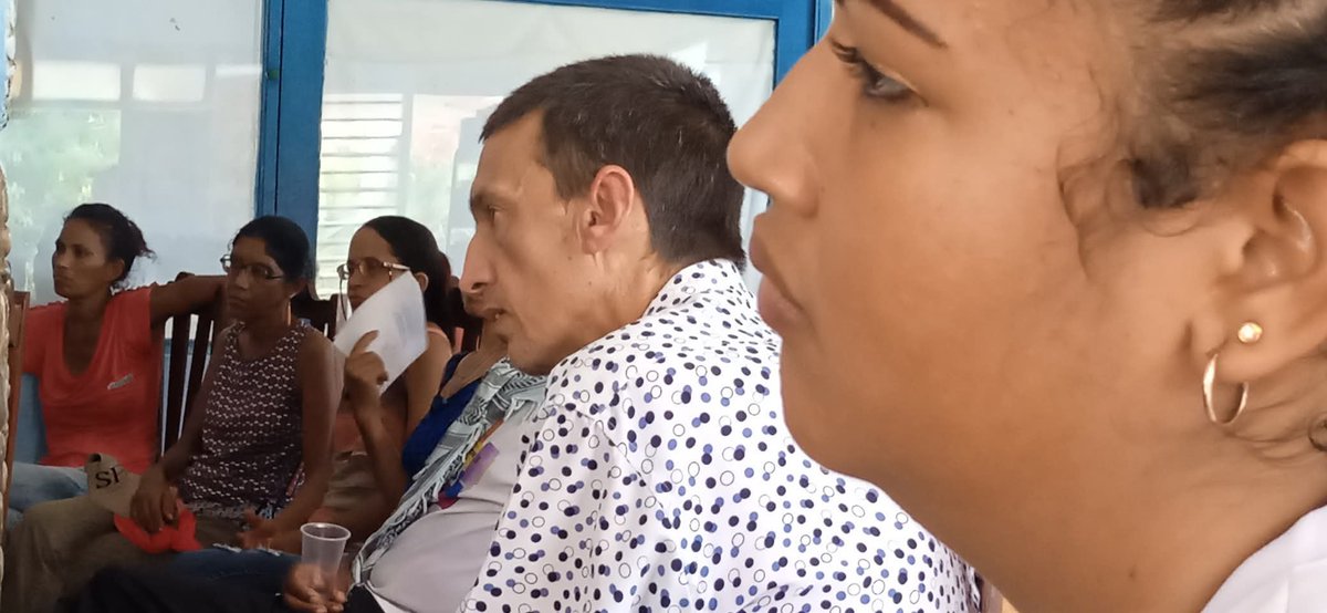 CNCTVGranma's tweet image. Como parte del Festival Al Sur está la Poesía se realizan presentaciones de libros en diversos espacios del costero municipio de #Pilón #ProvinciaGranma