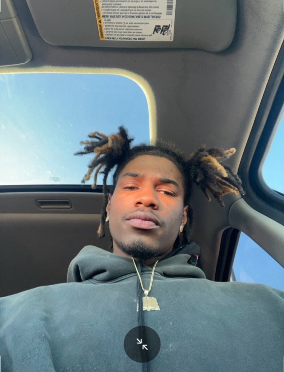 ykwtrey's tweet photo. Bad hair day https://t.co/IZRvLAl0Uc