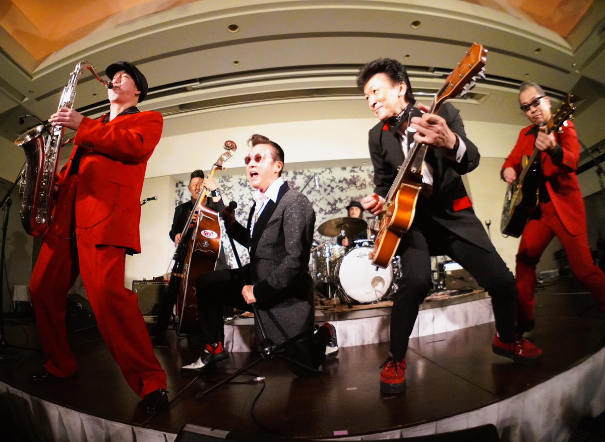 GRDgene's tweet photo. K-CITY ROCK 
GRD &amp;山口憲一
[SETLIST]
01. Rockabillizm
02. Slow Down
03. Say Mama
04. Trouble
05. Lucille
06. Jump Jive An’Well
07. 俺たちのロカビリーナイト
08. Great Of Fire
09. 天使のジェラシー
10. 東京ストリートロッカー
11. Buona sera
12. Rip It Up

#kcityrock
#KCR思い出話 https://t.co/MlZAM1Pfei