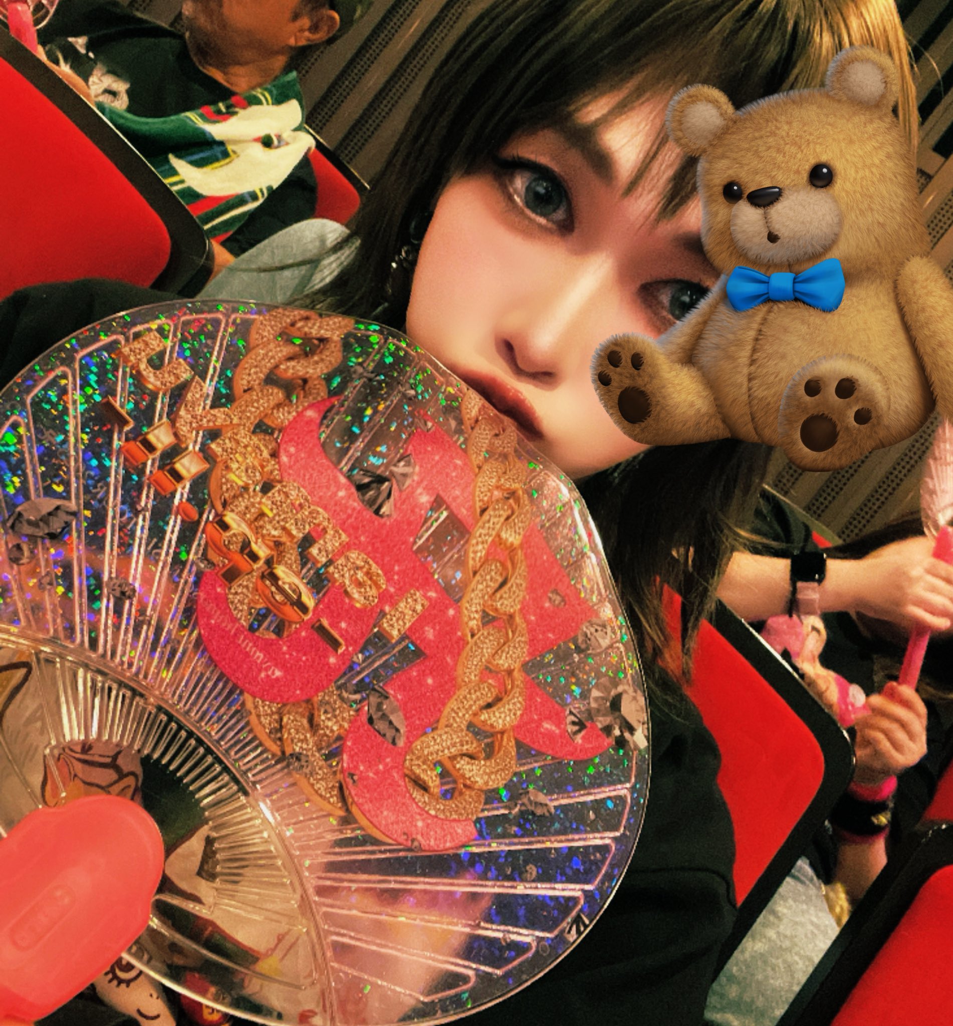 かれんページ ソールの立体感がたまらない⚡️マーチン最新作「QUBIST」】 “革新と