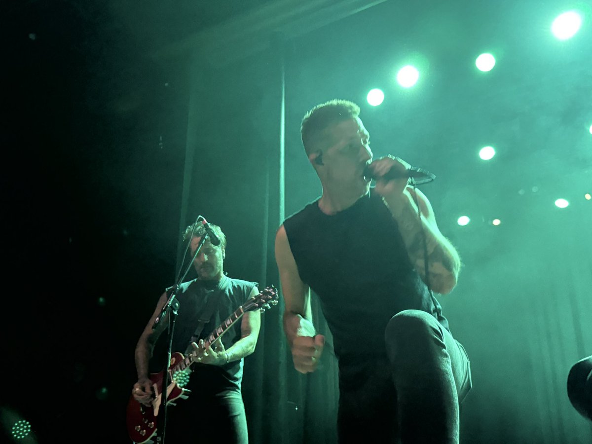 Steven Y tweet media