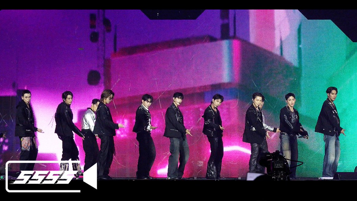 [SSSS CAM] SEVENTEEN (세븐틴) - THUNDER @ SEVENTEEN WORLD TOUR [NEW_] IN INCHEON

▶️ youtu.be/r2SVPT0WJAE

#SEVENTEEN #세븐틴
#SVT_WORLDTOUR #NEW_
#SVT_TOUR_NEW_