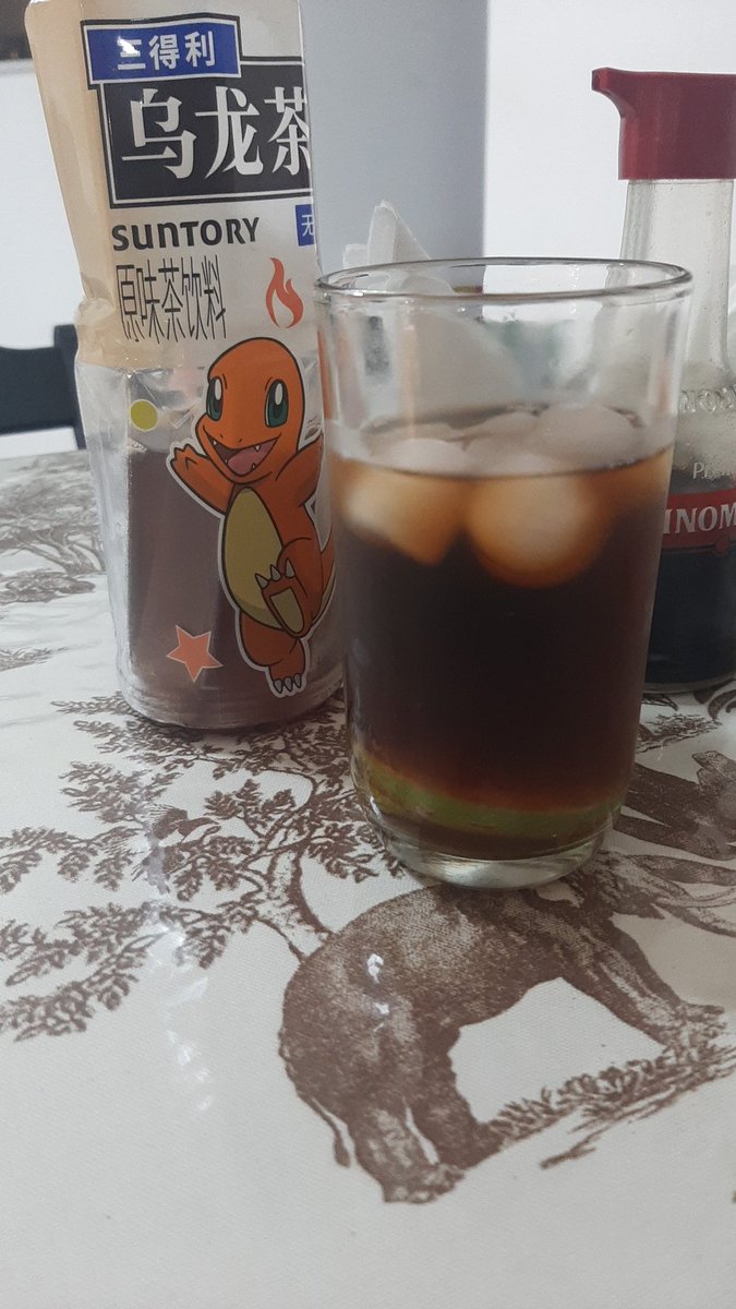 Juanppm_'s tweet photo. Pqp que tristeza, carinha do charmander mas é um puta chá de terra https://t.co/txTeDhGqJl