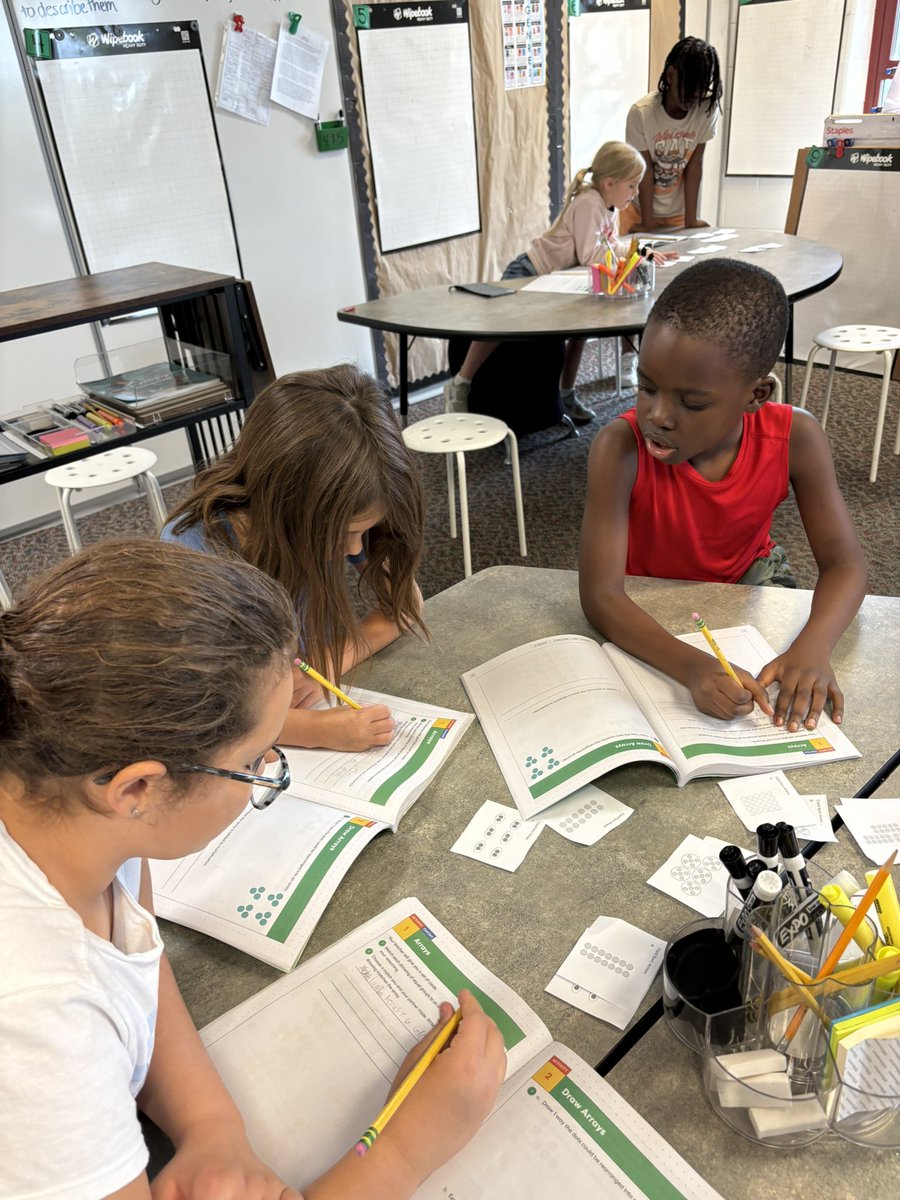 PVWollberg's tweet image. Continuing to work on making arrays and relating them to equal groups. #pvlearns #mathisfun #handsonlearning @IllustrateMath