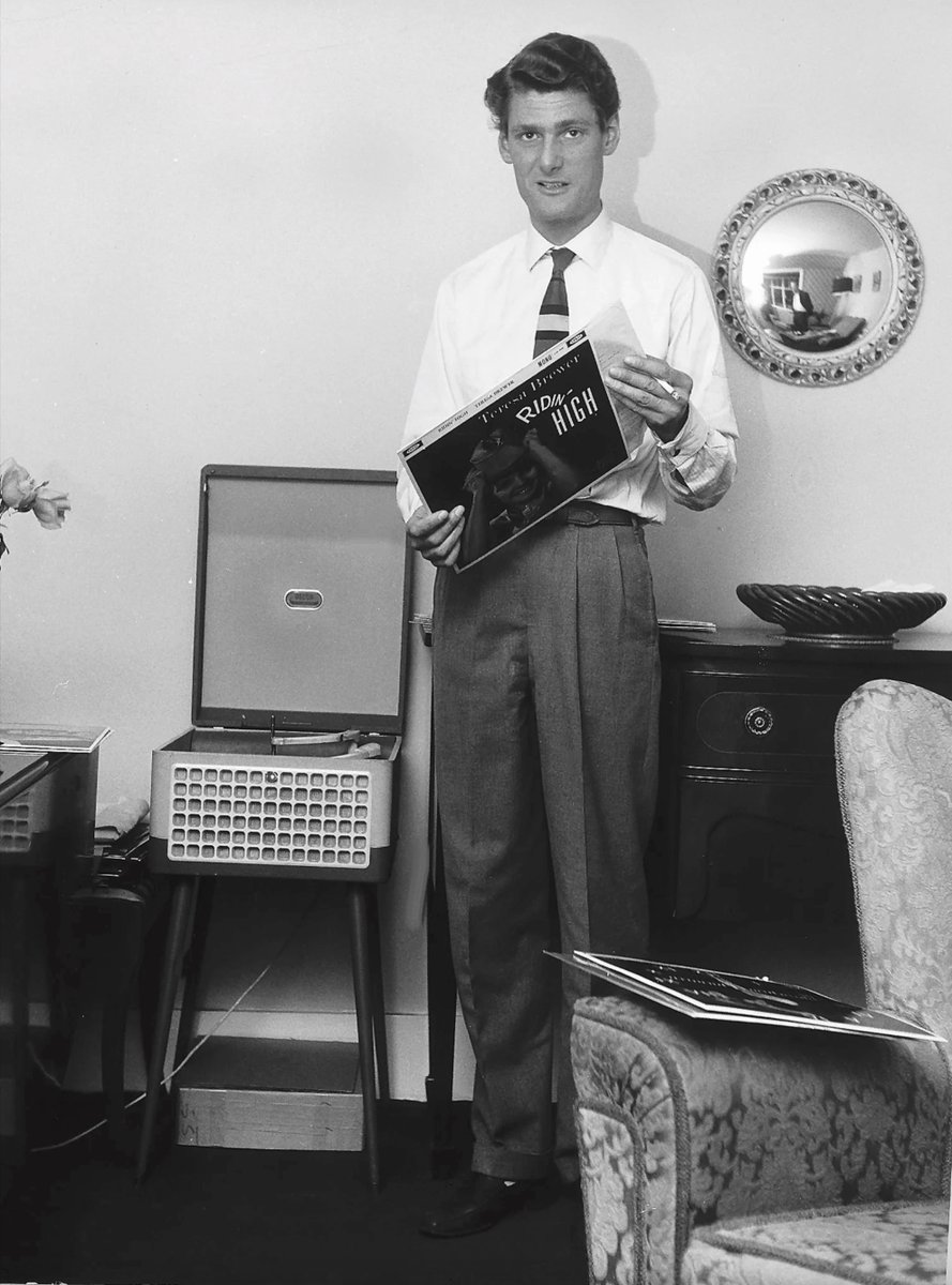 Timemeddler tweet media