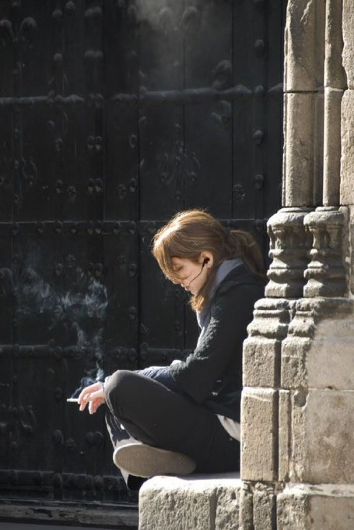 bir damlası için yalvardığın şeyin başkasına sıfır çabayla yağmur gibi yağdığını görmek…