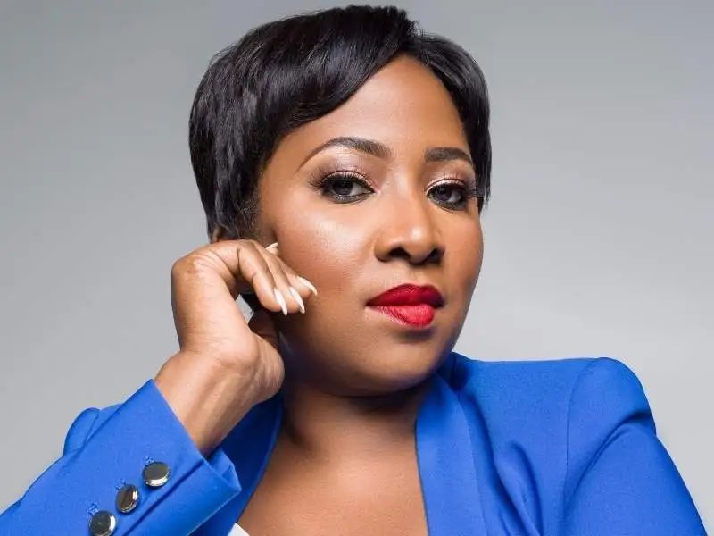Lucas Sanders ๐๐ณ๏ธ๐๐ช๐๐บ๐ง (@lucassa56947288) on Twitter photo This is Ebony McMorris, the Reporter from American Urban Radio and a member of WABJ.
She was the reporter who asked Donald Trump question during his press conference, and basically telling her to be Quiet! You are really obnoxious. 
RETWEET if you stand with her! This is Ebony McMorris, the Reporter from American Urban Radio and a member of WABJ.
She was the reporter who asked Donald Trump question during his press conference, and basically telling her to be Quiet! You are really obnoxious. 
RETWEET if you stand with her!