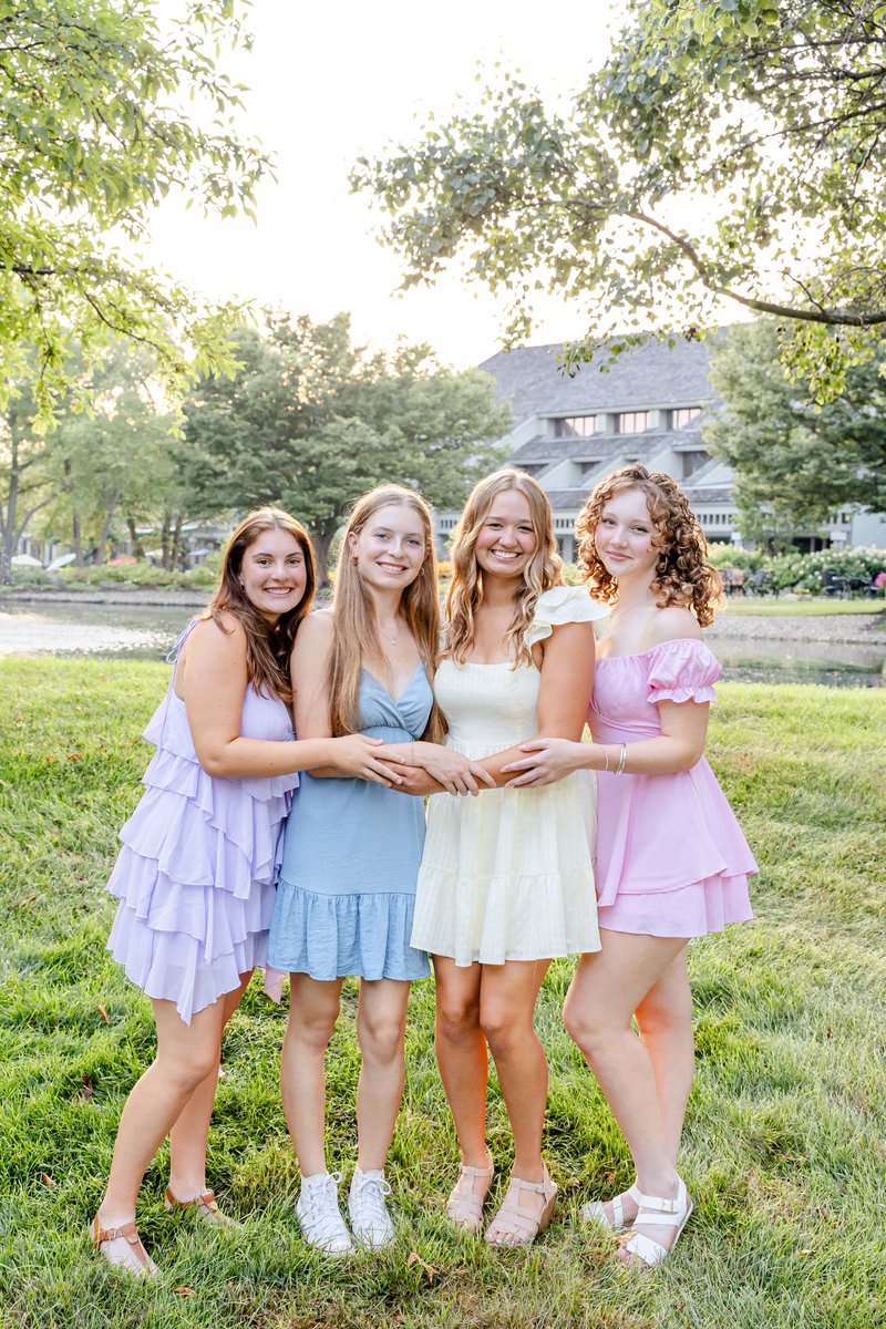 Marysville Seniors thank you for a great four years. Please come out Monday the 22nd at 4:00 pm to celebrate these amazing ladies.
