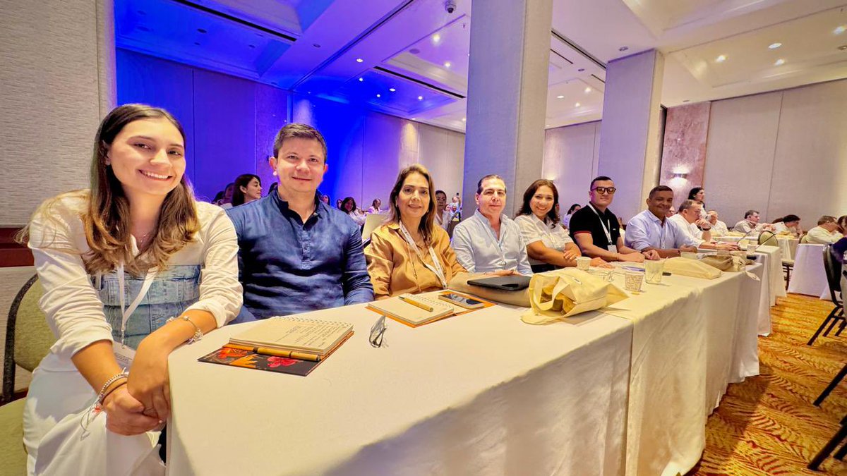 Desaj_Monteria's tweet image. 🥉✨ ¡Orgullo judicial! Ocupamos el 3er lugar en experiencias exitosas en el Encuentro del COPASST en Cali con nuestro proyecto Cultura en Red, que fortalece la comunicación y promueve ambientes sanos y seguros para nuestros servidores. ⚖️💚

#COPASST #CulturaEnRed #Bienestar