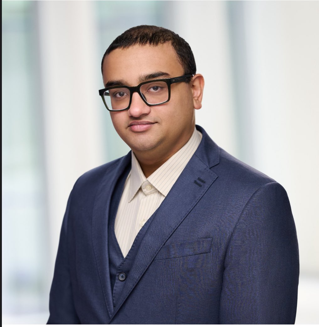 jkmontclare's tweet photo. Welcome Dr Kaushik Sunder to @Montclarelabs! He is an Innovation Postdoctoral Fellow @NYU at the Center for Faculty Advancement. He recently completed his global #PhD in MechE @NYUTandon & NYU Abu Dhabi. He will conduct translational research in the lab! #nationalpostdocweek https://t.co/f0LFUiC4HW