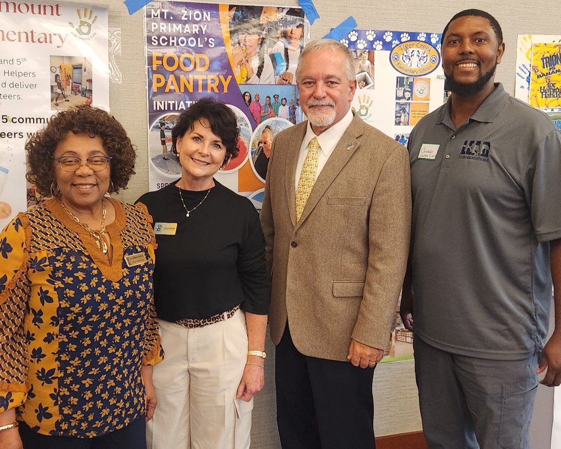 Lilburn Middle (@lilburnmiddle) on Twitter photo LMS leaders joined the NOURISH Conference 2025, focused on fighting food insecurity & building school-community partnerships. GA State Superintendent Richard Woods delivered the keynote. From left: Dr. Seivright, Carla Harward, Superintendent Woods, Coach Crawford. LMS leaders joined the NOURISH Conference 2025, focused on fighting food insecurity & building school-community partnerships. GA State Superintendent Richard Woods delivered the keynote. From left: Dr. Seivright, Carla Harward, Superintendent Woods, Coach Crawford.