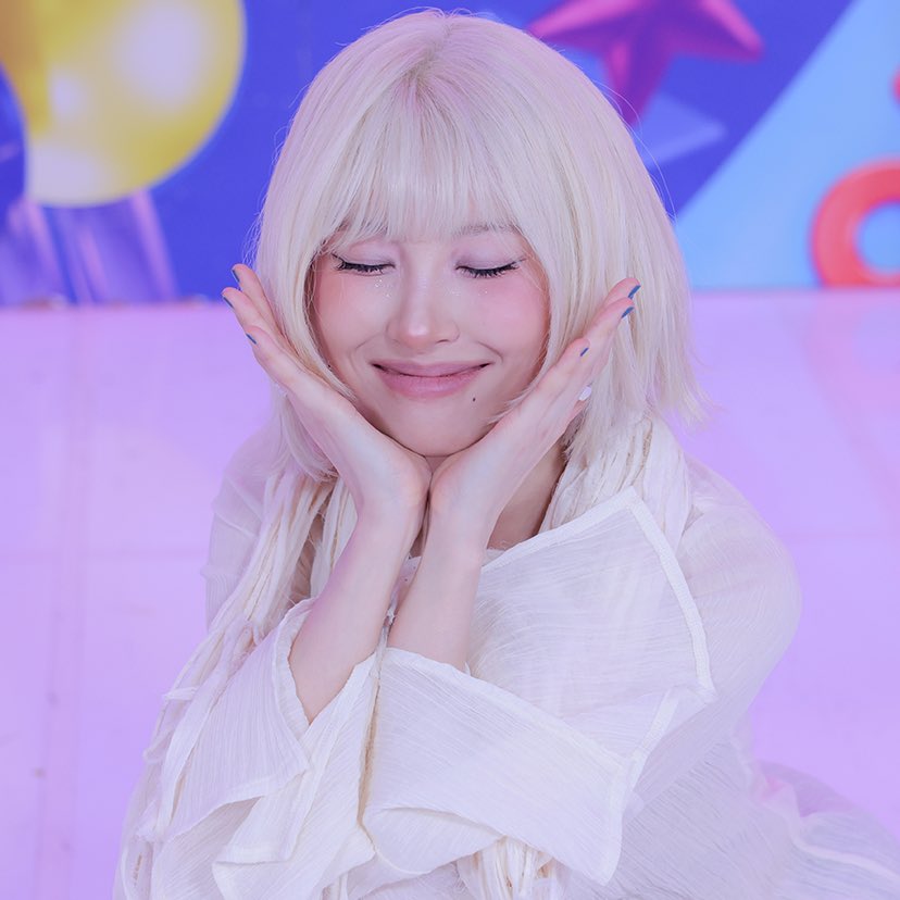 CUTE 🫂💜💜💜💜💜