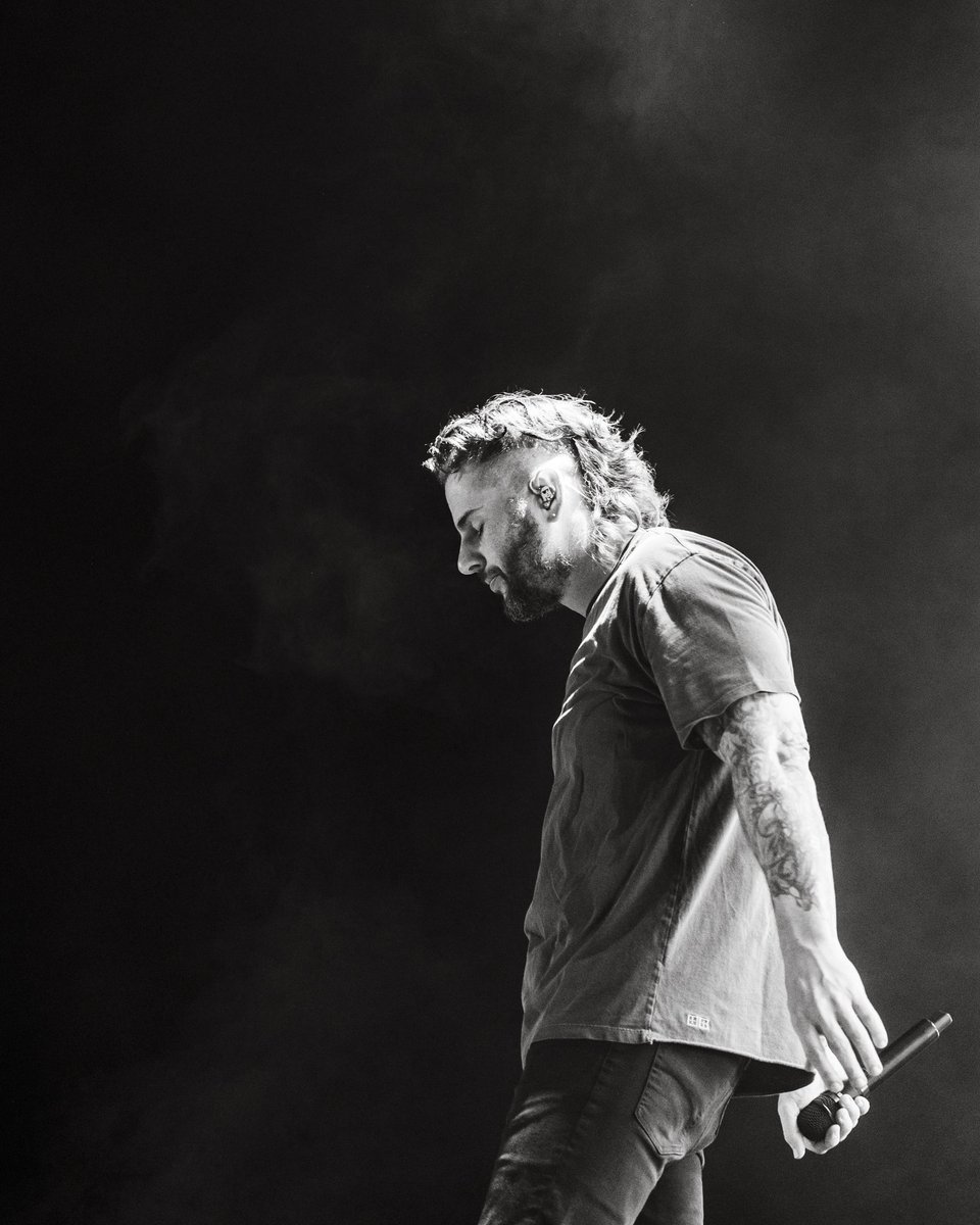 LTLFest's tweet photo. Deathbats unite 🦇 @TheOfficialA7X https://t.co/2zCtaXOhhM