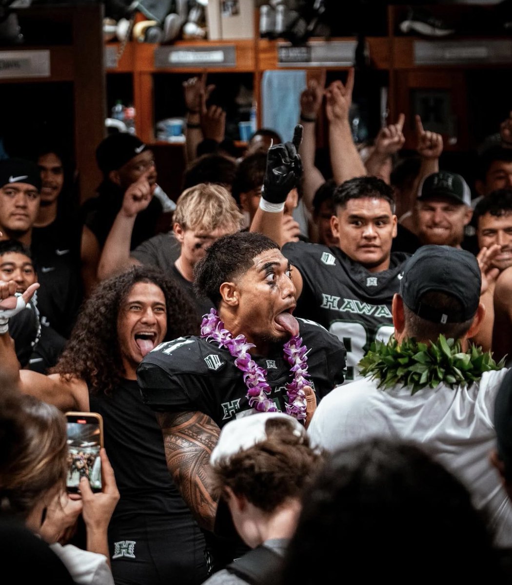 Week 4 CFB Card 🤙🏽

Hawai'i +3.5 (-140)
Tulane +13.5 (-120) 
Tulane/Ole Miss 1Q O 14 (-115)
Tulane 1H O 10.5 (-110)
Southern Miss +3.5 (-120)

Sawyer Robertson O 291.5 Pass Yds (-125)
Luke Altmyer O 6.5 Rush Att (+105)
Hank Beatty O 4.5 Rec (-135)
Danny O'Neil U 16.5 Rush Yds