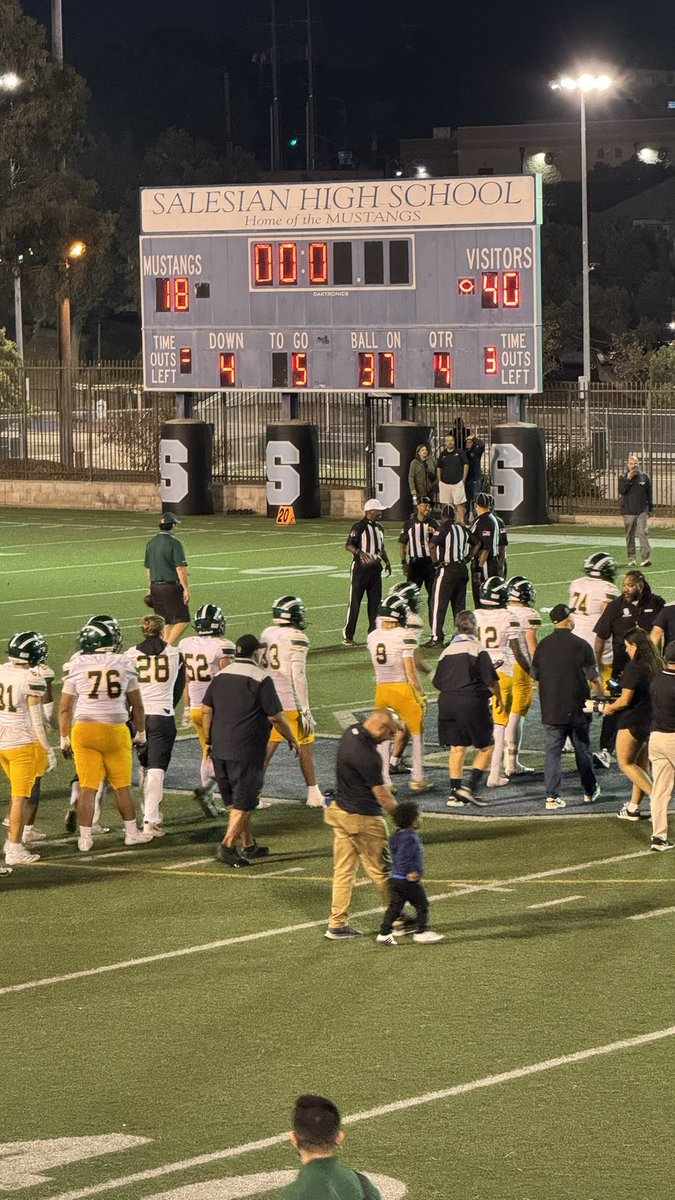 ✅Aquinas
✅JSerra
✅St Paul
✅Tustin 
✅Salesian 
The Special Season continues…Praise God
5-0 going into Bye Week