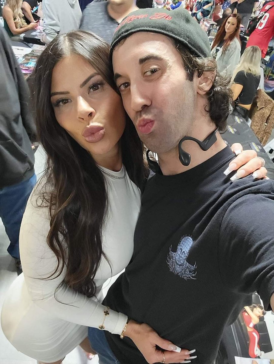 Happy Birthday to my beautiful, talented and sweet friend, the reality show, movie, and TV star, <a href="/MsMarissaJade/">Marissa Jade</a>! Miss you Marissa! Hope to see you soon!