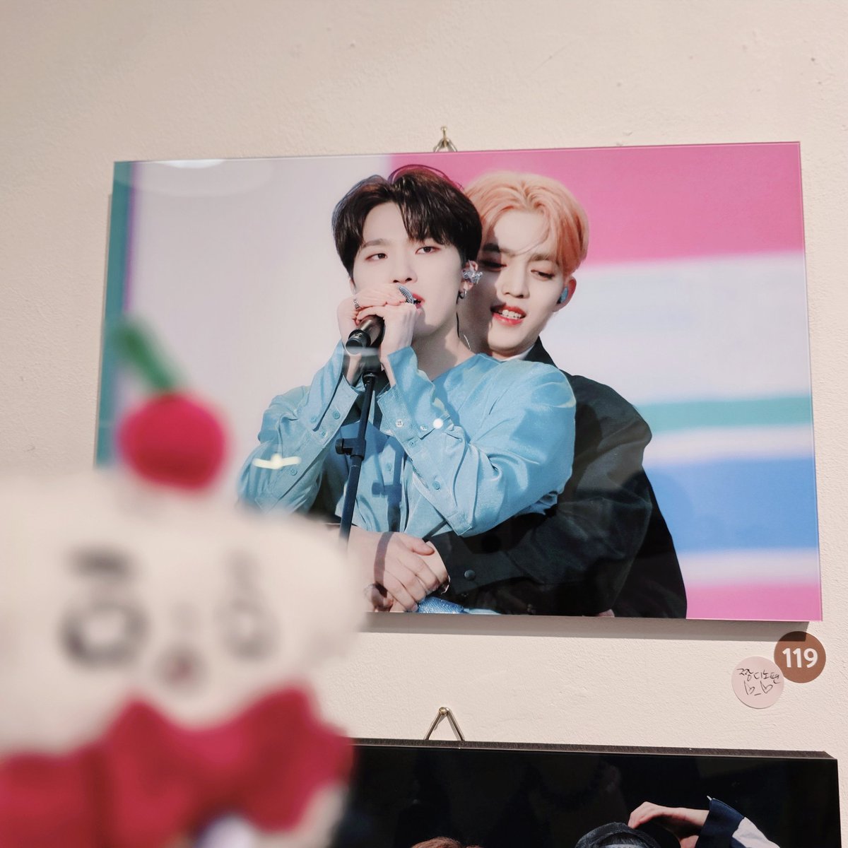 #찬란한_디노의_순간

찬이 하트존에서 사랑둥이 권력이 느껴져요...이렇게 쭉 돌아보니까 찬이 진짜 맨날 반짝거렸네🥺