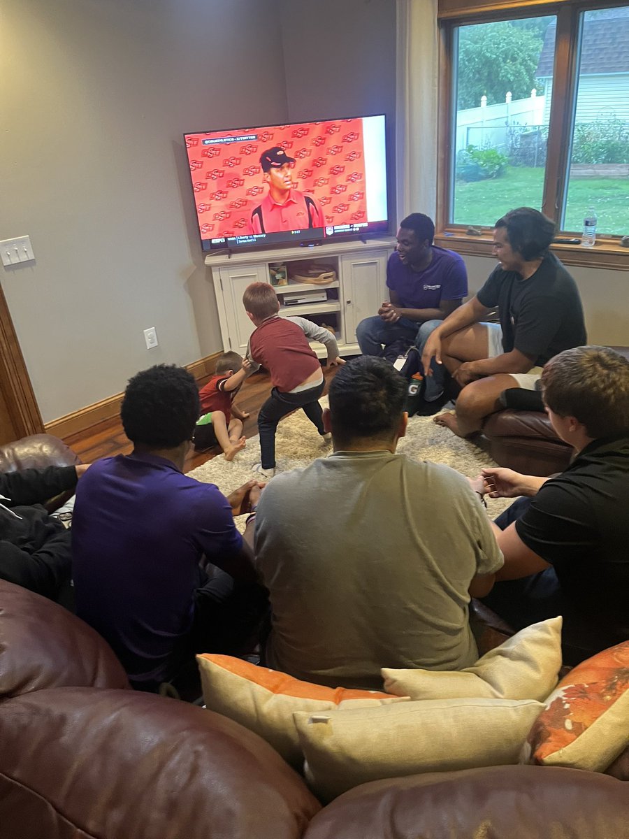 Eric Shourds ✝️ (@eshourds5) on Twitter photo Fun night with the <a href="/CrownCollegeFB/">Crown College Football</a> DL having dinner! Entertainment consisted of our two boys putting on a tackling/wrestling clinic. #1Body #BeDangerous Fun night with the <a href="/CrownCollegeFB/">Crown College Football</a> DL having dinner! Entertainment consisted of our two boys putting on a tackling/wrestling clinic. #1Body #BeDangerous