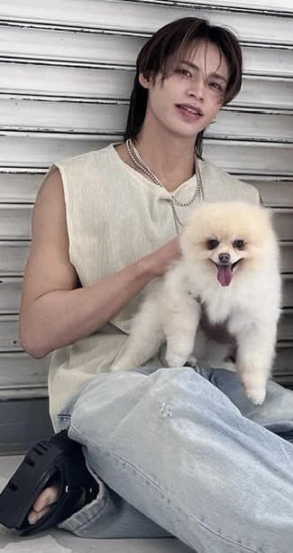 G1QACKZbQAAWrLV.jpg?format=jpg