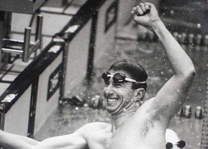SwimmingWorld's tweet image. Seoul Anniversary: The Night Duncan Armstrong Became the Dragon Slayer and Laurie Lawrence Embodied a Caged Animal - is.gd/bI0Z1j @hansonmedia @SwimmingAUS @DolphinsAUS
