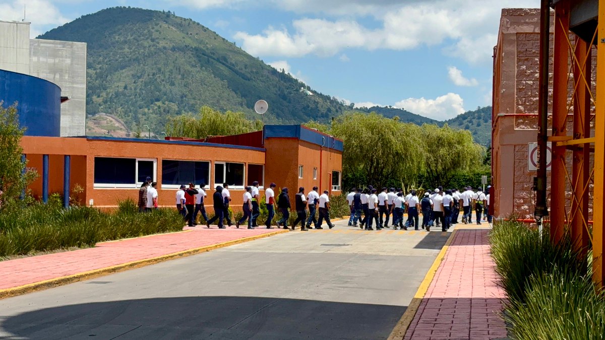 PolyRafiaMX's tweet image. En @PolyRafiaMX , participamos activamente en el #SimulacroNacional2025 para fortalecer nuestra cultura de #prevención. Gracias al #compromiso de todos, seguimos avanzando hacia un #entornolaboral más seguro y preparado ante cualquier eventualidad.
#SimulacroNacional #Seguridad