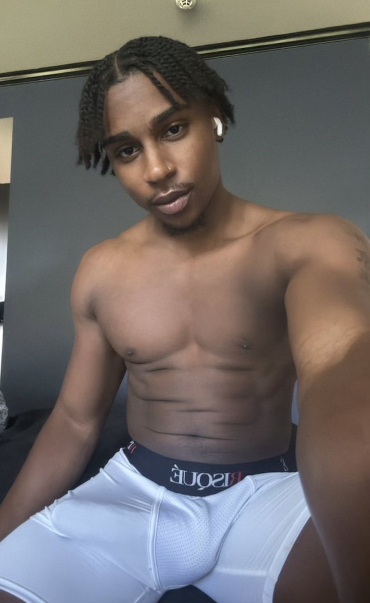Secret Deandre tweet media