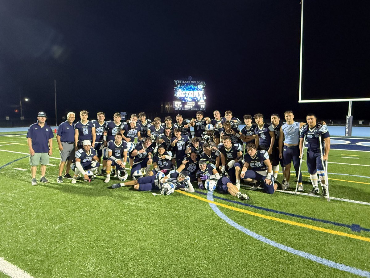 Westlake Football defeats Byram Hills 42-14 and earn Coach Castellano his 250th career win! 

<a href="/lohudsports/">lohud sports</a> <a href="/KDJmedia1/">Kevin Devaney Jr.</a> <a href="/DirectRays/">Ray Gallagher 🇺🇸</a>