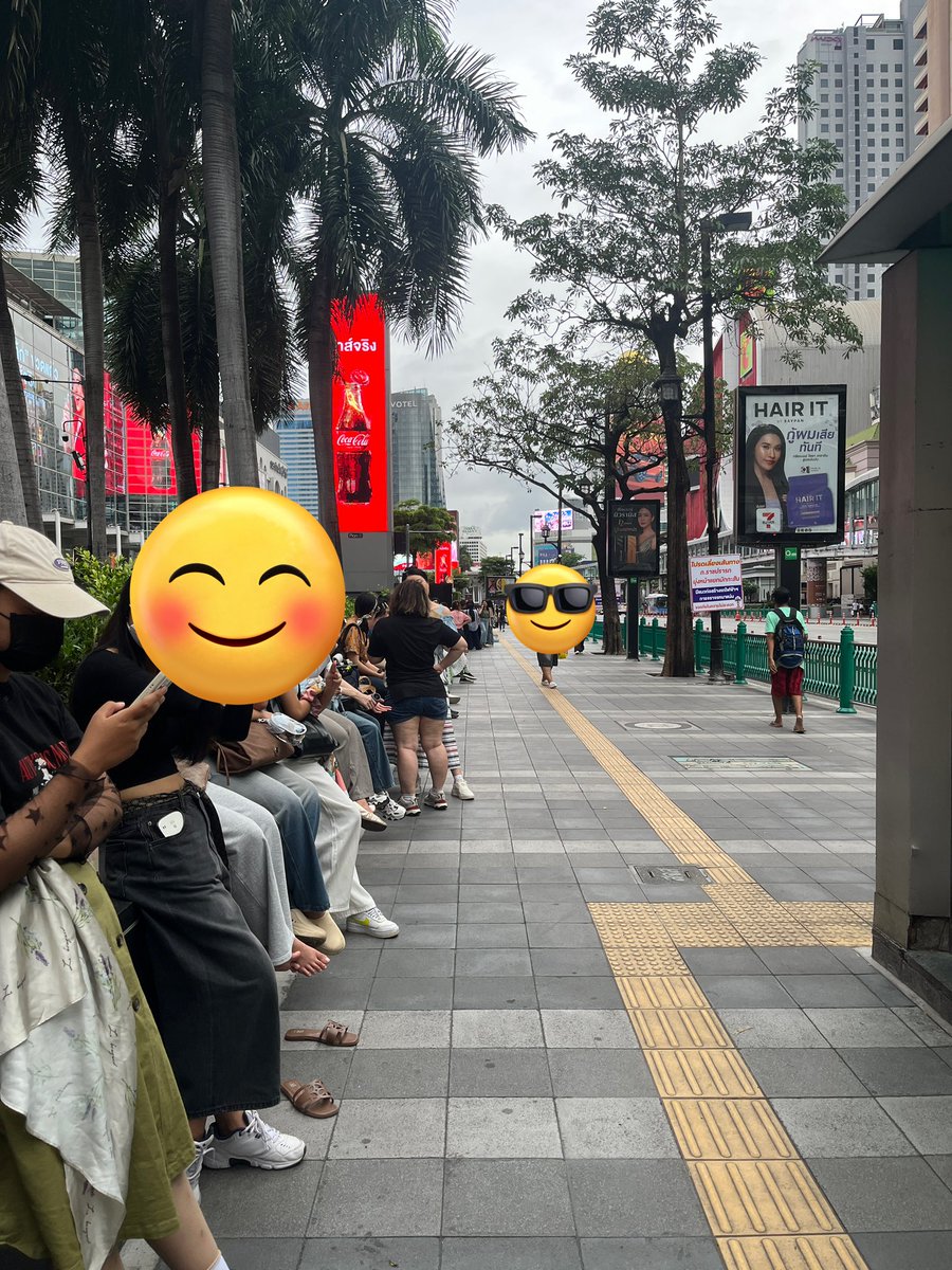 กูยอมชาวด้อม ไหนบอกแฟนคลับมายโปมี 3 คนครึ่งไง