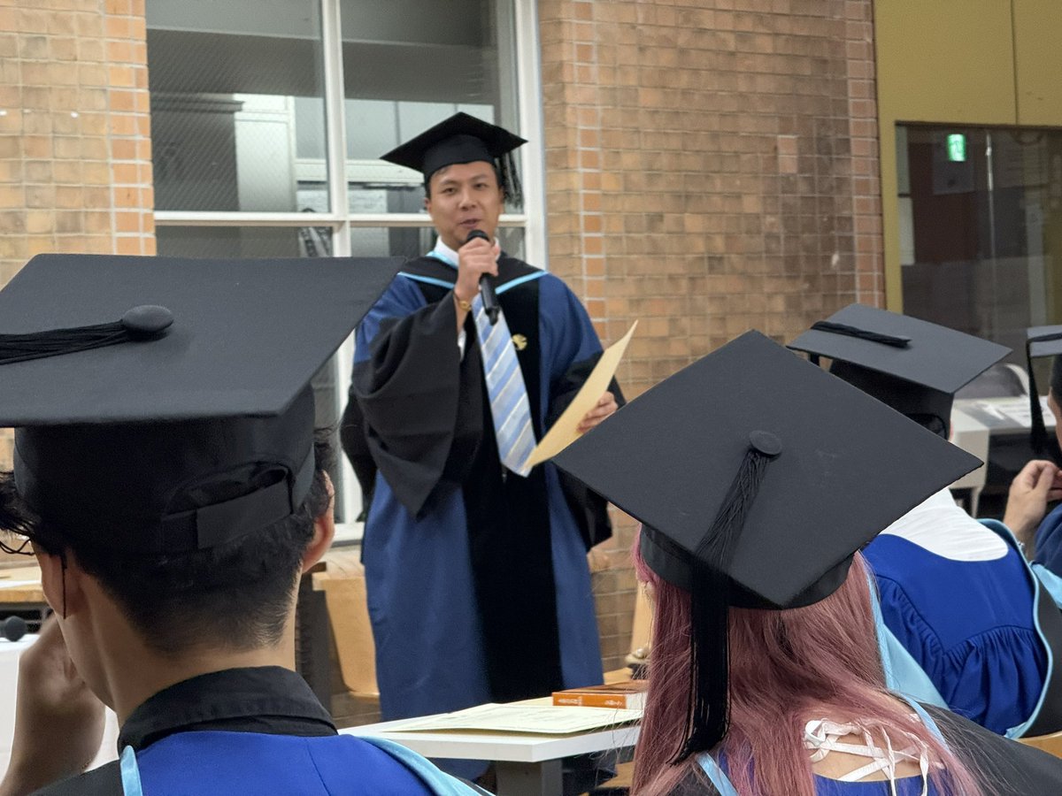 昨日、池田靖史建築情報学研究室から、王索奥さんが、「建築解体工事におけるBIM活用に関する研究 ―計画・実行・廃材処理の各段階にわたる包括的な実践的検証―」で博士学位を授与されました。おめでとうございます。