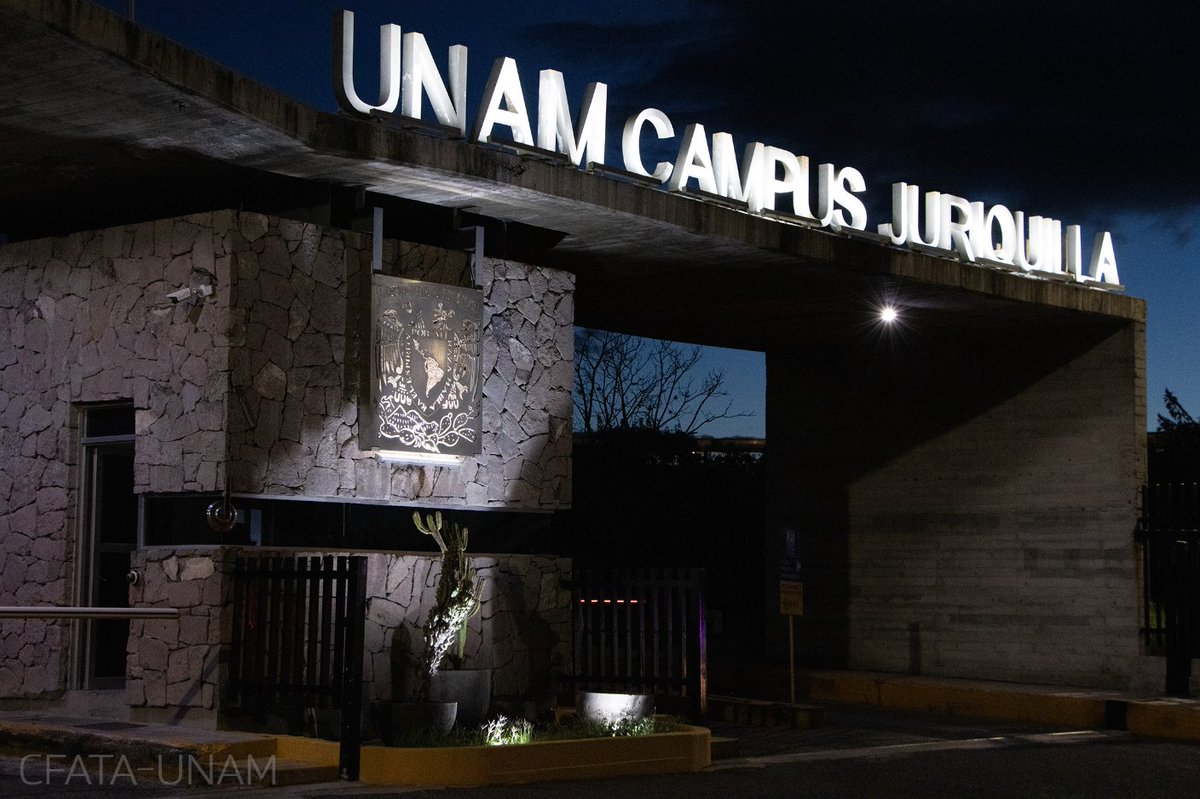 #FamiliaAcadémica | #ComunidadUNAM | #CFATA 
Mientras tanto, buenas noches desde la UNAM Campus Juriquilla #Queretaro