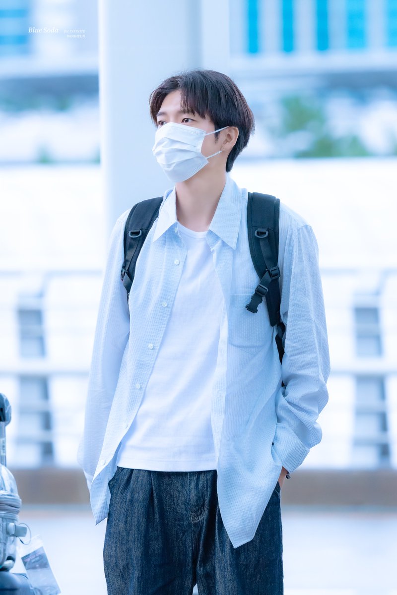 250920 ICN

대학생 그 자체자나 -ˋˏ ♡ ˎˊ-

#남우현 #우현 #인피니트 #INFINITE #NAMWOOHYUN #WOOHYUN