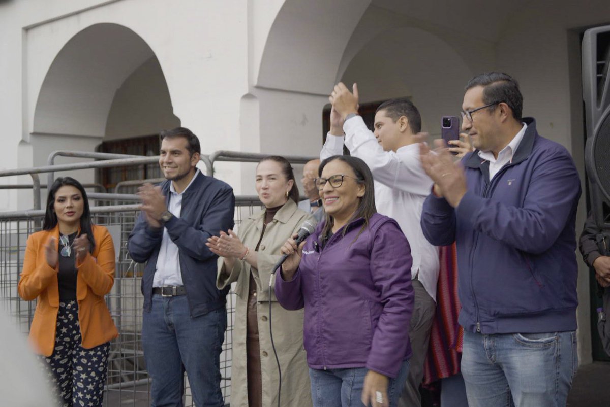 Jorge_CarrilloT's tweet photo. Bajo el liderazgo de nuestro presidente @DanielNoboaOk, seguimos en territorio sirviendo a los ciudadanos y, junto con ellos, construyendo #ElNuevoEcuador. 💪🏻🇪🇨

Hoy en Cotopaxi reafirmamos nuestro compromiso con quienes más lo necesitan!

#EcuadorMásJusto https://t.co/ocGu8k77vu