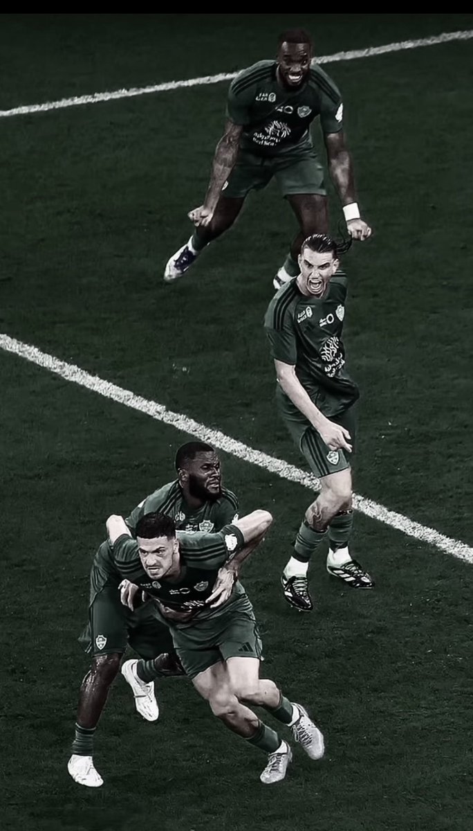 Auraaa
 #الأهلي_الهلال