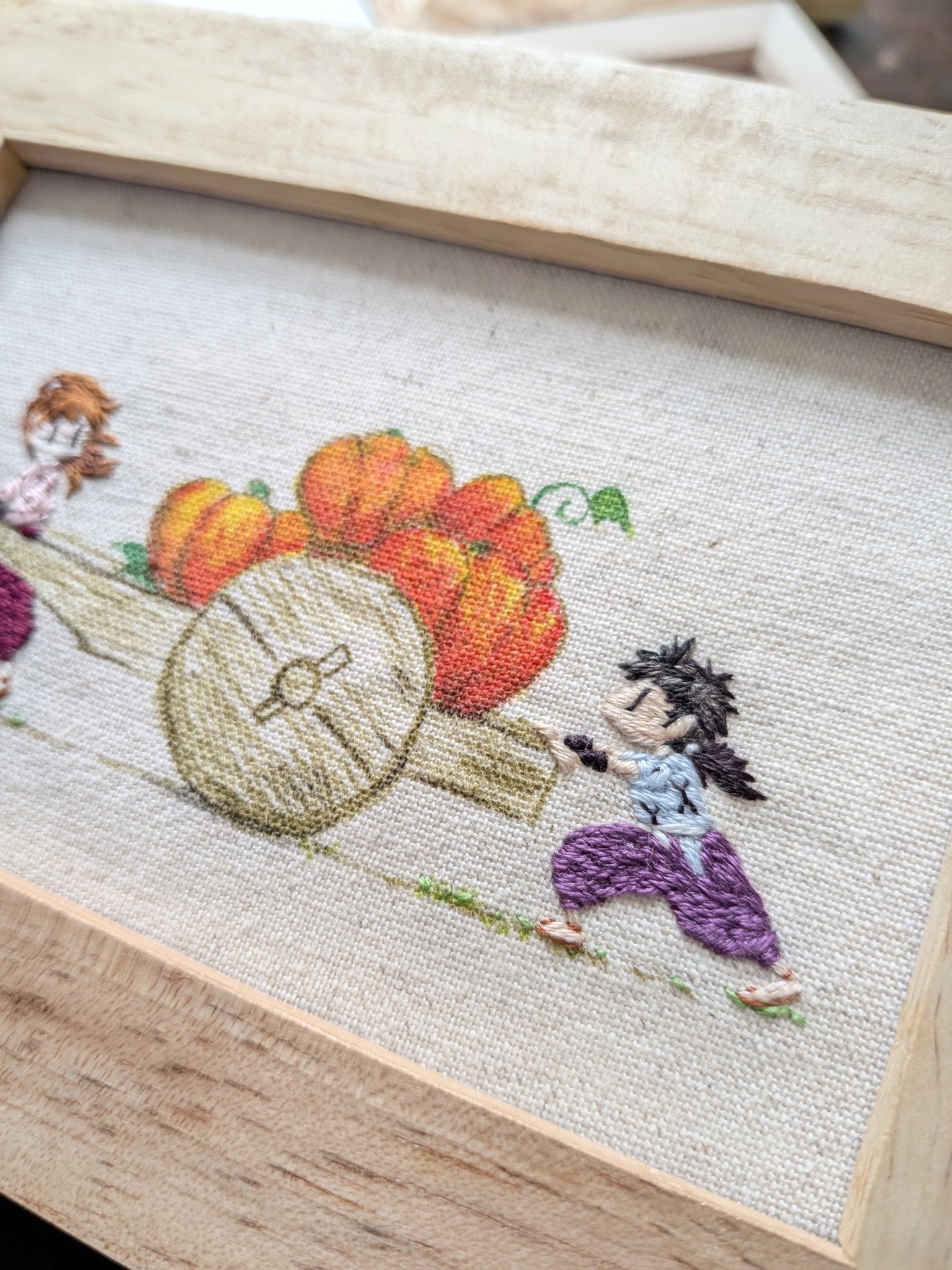 刺繍の絵, 半額で 刺繍の絵、半額で
