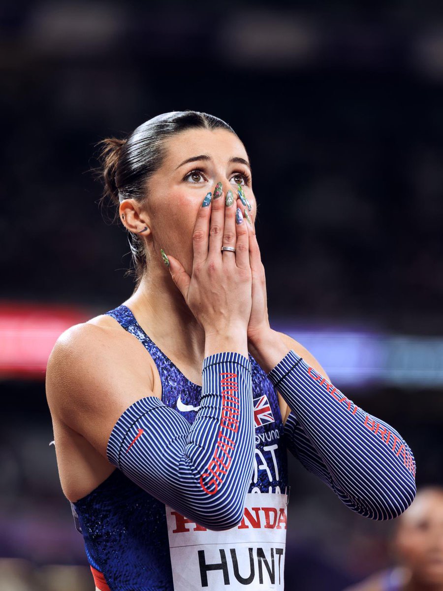 Proud Coach of the World Silver Medalist 

🏃🏻‍♀️🥈✨