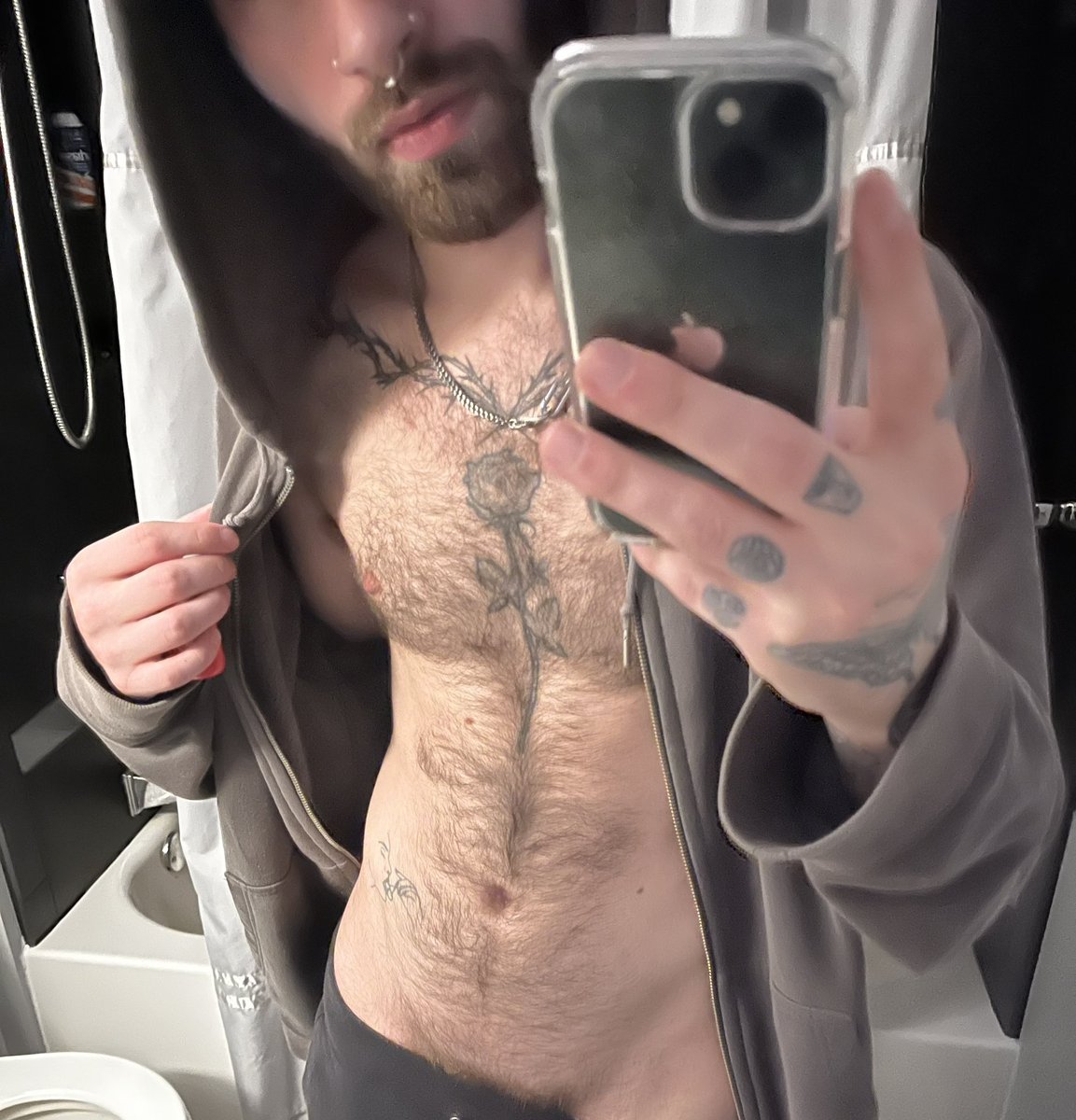 every1 wanna be the girl who gon be the boys