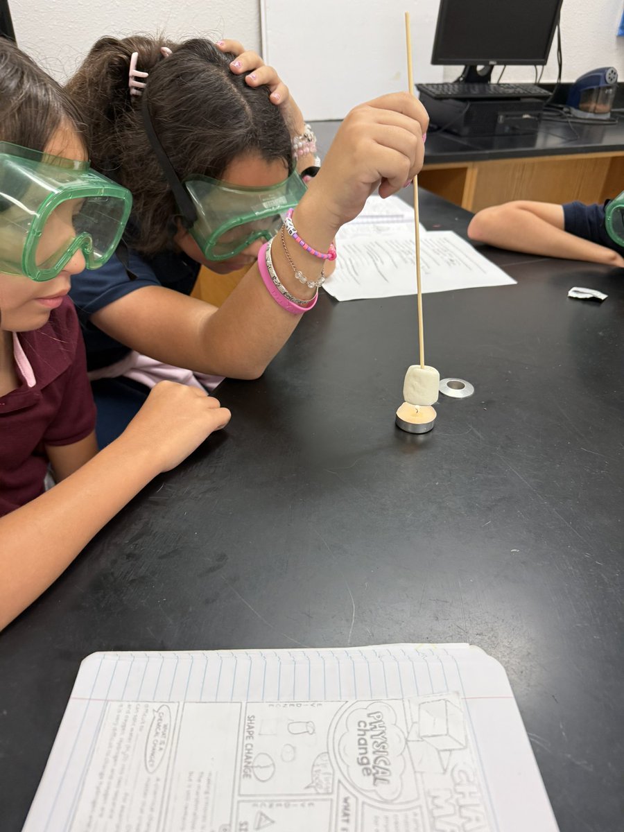 equiroz_BSS's tweet image. Our @BSybert_Prek8 Scientists had so much fun learning about the evidences of chemical changes 🧫🕯️🦂