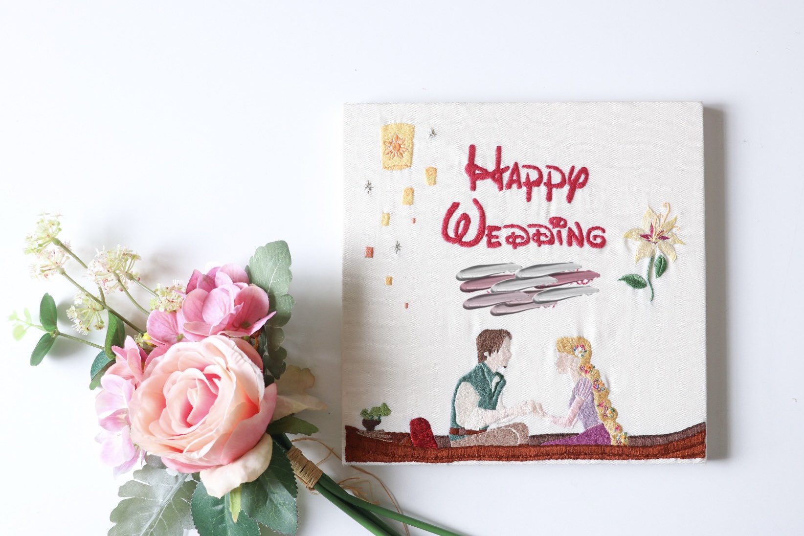 ラプンツェル 結婚式 刺繍ウェルカムボード 名入れ可 2025年版