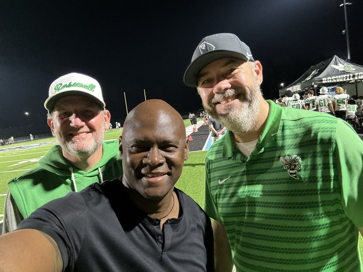 Caught up w my friend and former principal colleague <a href="/ricsprincipal/">Kindra Smith, Ed. D.</a> and her husband Michael to watch <a href="/_treysmith1/">Trey Smith</a> ball out at Seckinger HS only 17 minutes from home. Also saw <a href="/roswellsports/">Roswell Athletics</a> and former RHS football player Dulayne Cumberlander! Go Hornets 🏈🏈