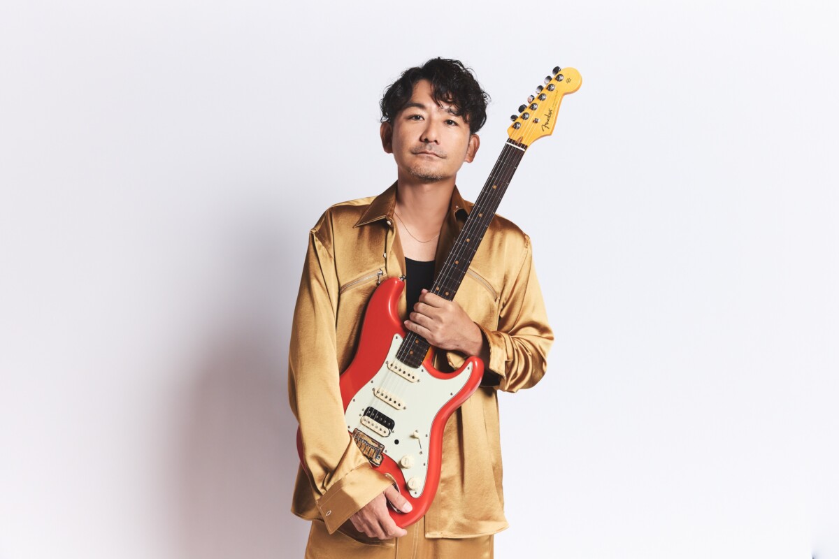 Fender_Official's tweet image. #FenderNews: 今月のCover Artistに、#ポルノグラフィティ のギタリスト #新藤晴一 (@blackcaster)が登場！

自身のギター観や最新モデルの印象とは？

インタビュー前編⏩fendernews.jp/cover-2025-har…

後編は後日公開！お楽しみに！

@pg_koushiki