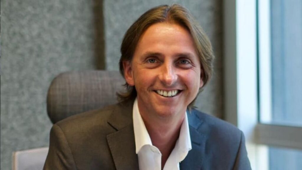 ¡AHORA! En #HoraCero, con la conducción de
<a href="/egenovar/">Quique Genovar</a> dialogamos con Julián González, candidato a presidente de Newell's

📲3413501230 - 📻AM 1230 | FM 90.1